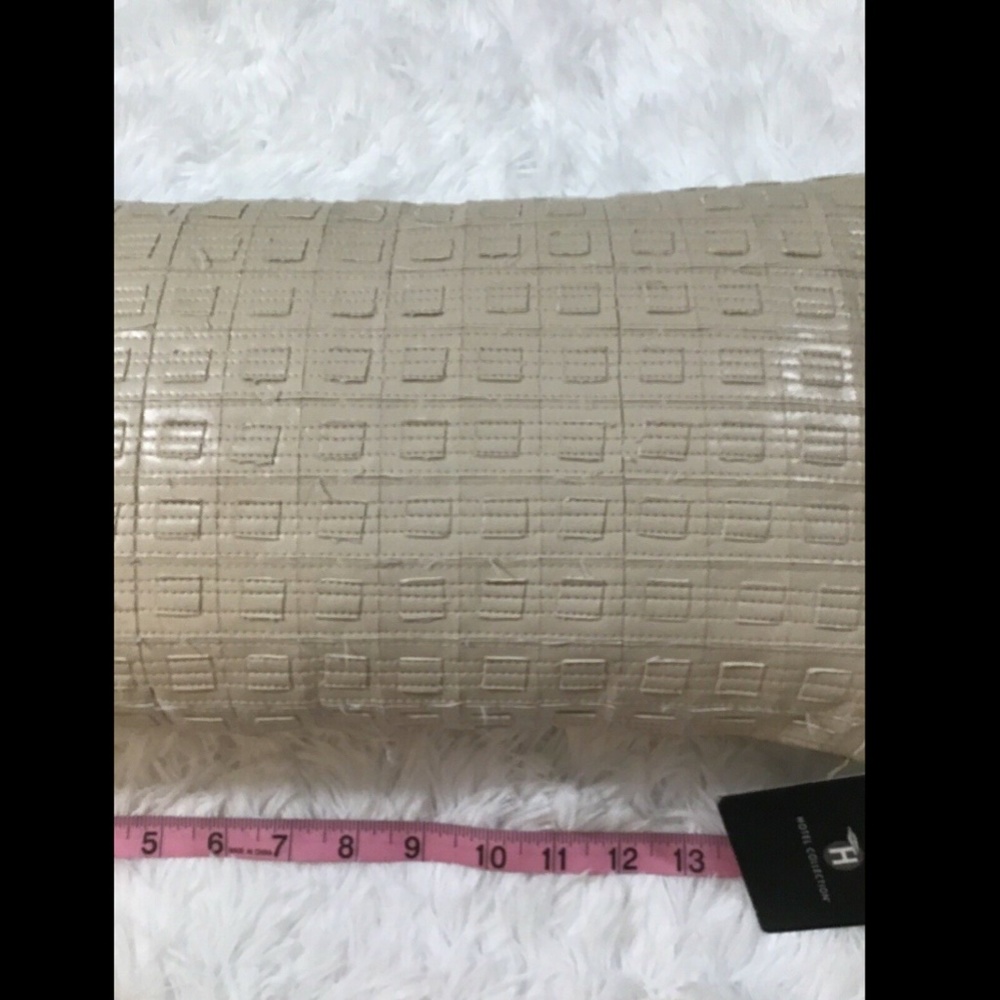NEW $80 Hotel Collection Maze 10" x 18" Decorative Pillow Natural Khaki - Picture 3 of 8